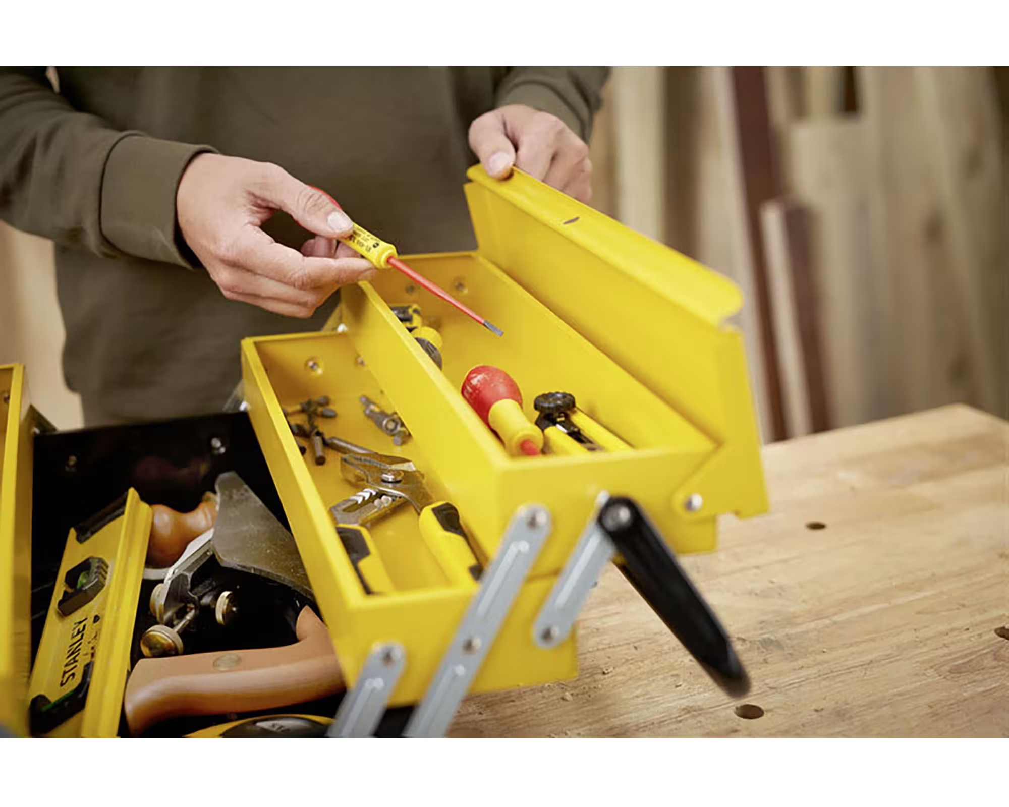 Caisse à outils métallique - 5 tiroirs - Stanley